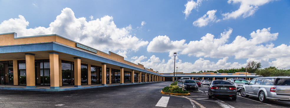 5180 W Atlantic Ave, Delray Beach, FL à vendre - Photo du bâtiment - Image 1 de 1