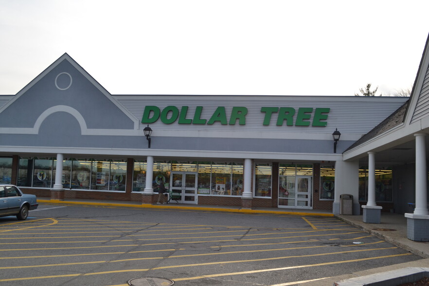 60-72 Main St, North Reading, MA for lease - Building Photo - Image 3 of 3