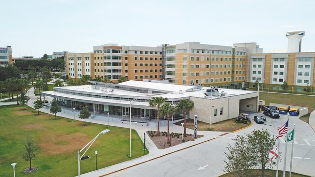 More details for 13300 Usf Palm Dr, Tampa, FL - Retail for Lease