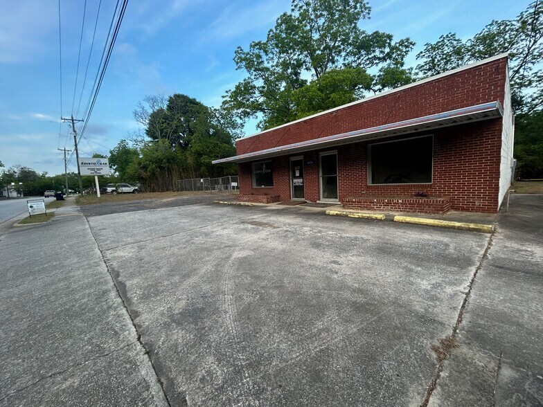 4456 Rosemary St, Williston, SC à vendre - Photo du bâtiment - Image 3 de 37