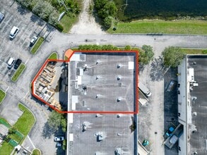 11822-12094 Miramar Pky, Miramar, FL for lease Building Photo- Image 1 of 2
