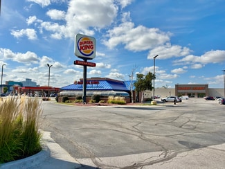 Plus de détails pour 7640 Dodge St, Omaha, NE - Commerce de détail à louer