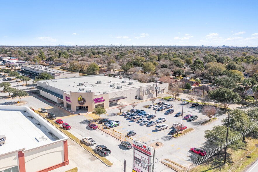 6960 Barker Cypress Rd, Houston, TX à louer - Photo du bâtiment - Image 3 de 5