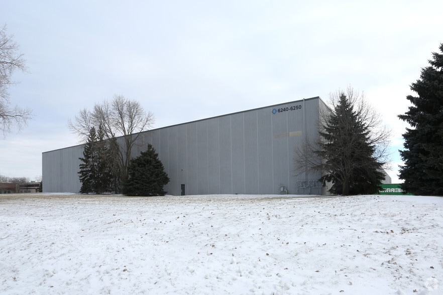 6240-6250 Carmen Ave, Inver Grove Heights, MN for lease - Primary Photo - Image 1 of 7