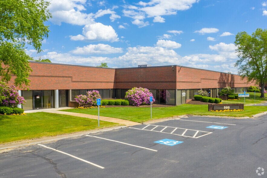 500 Research Dr, Wilmington, MA for lease - Building Photo - Image 1 of 8