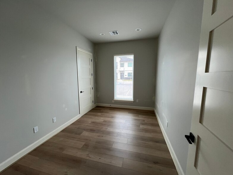 7623 E 126th St S, Bixby, OK for lease - Building Photo - Image 2 of 10