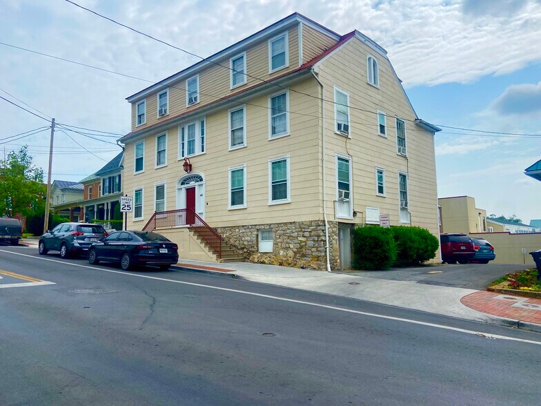 406 N Loudoun St, Winchester, VA à vendre - Photo du bâtiment - Image 3 de 78