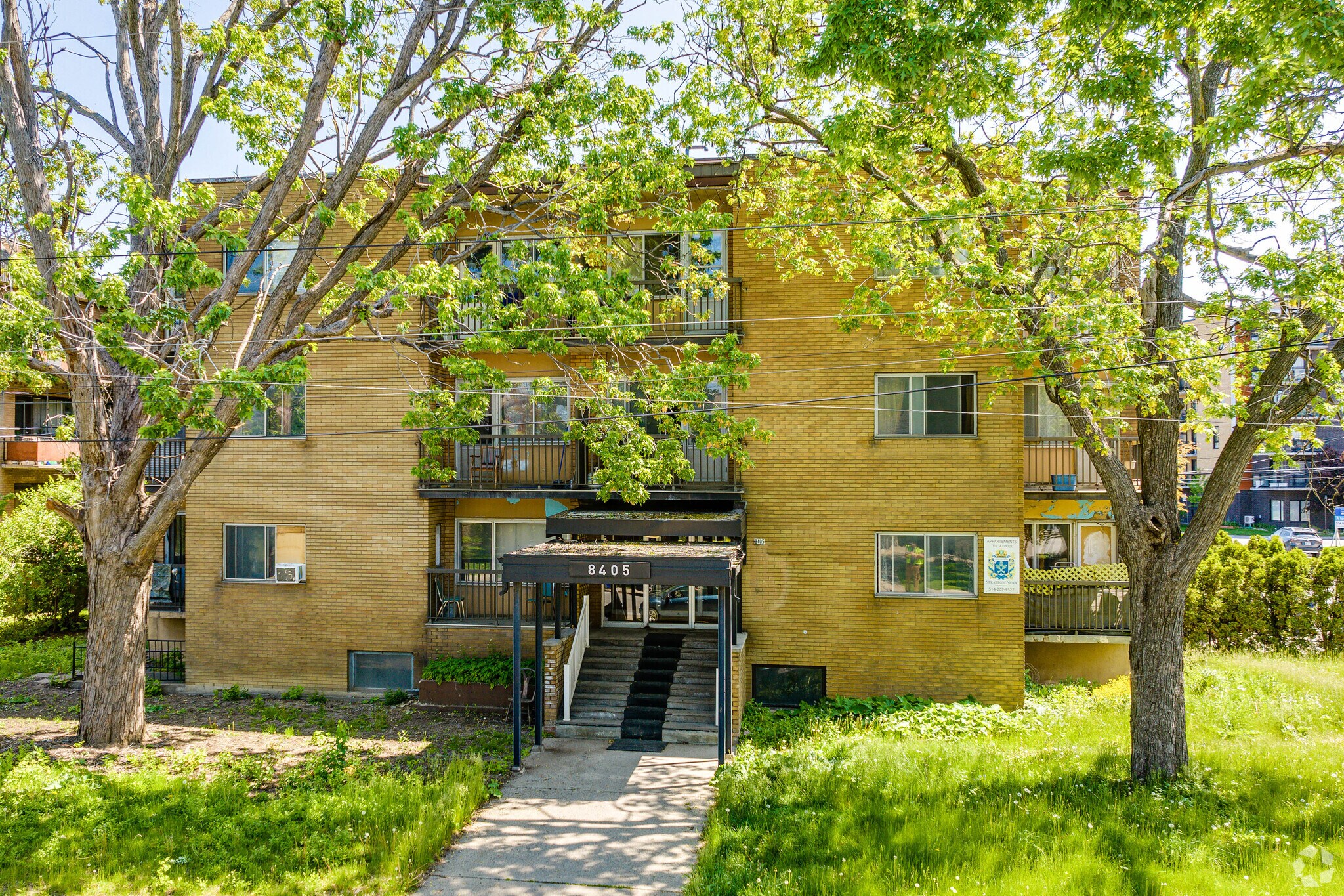 8405 Rue Bougainville, Montréal, QC à vendre Photo principale- Image 1 de 1