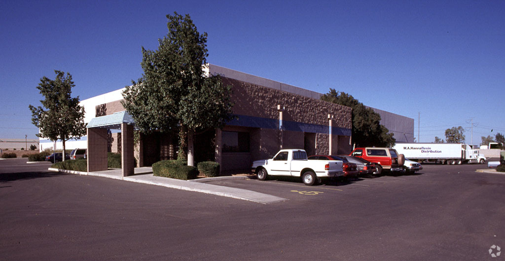 6838 W Frye Rd, Chandler, AZ for lease Building Photo- Image 1 of 9