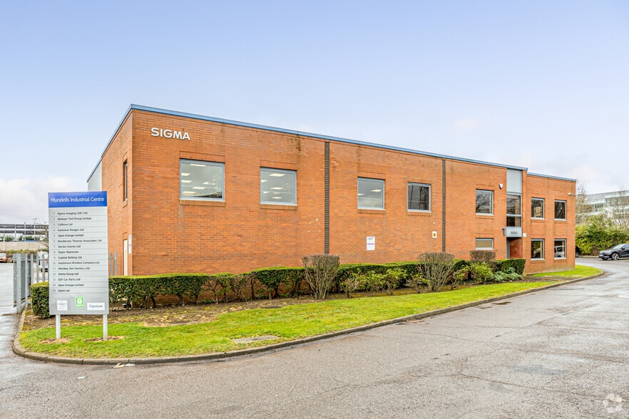 Little Mundells, Welwyn Garden City for lease - Building Photo - Image 2 of 11