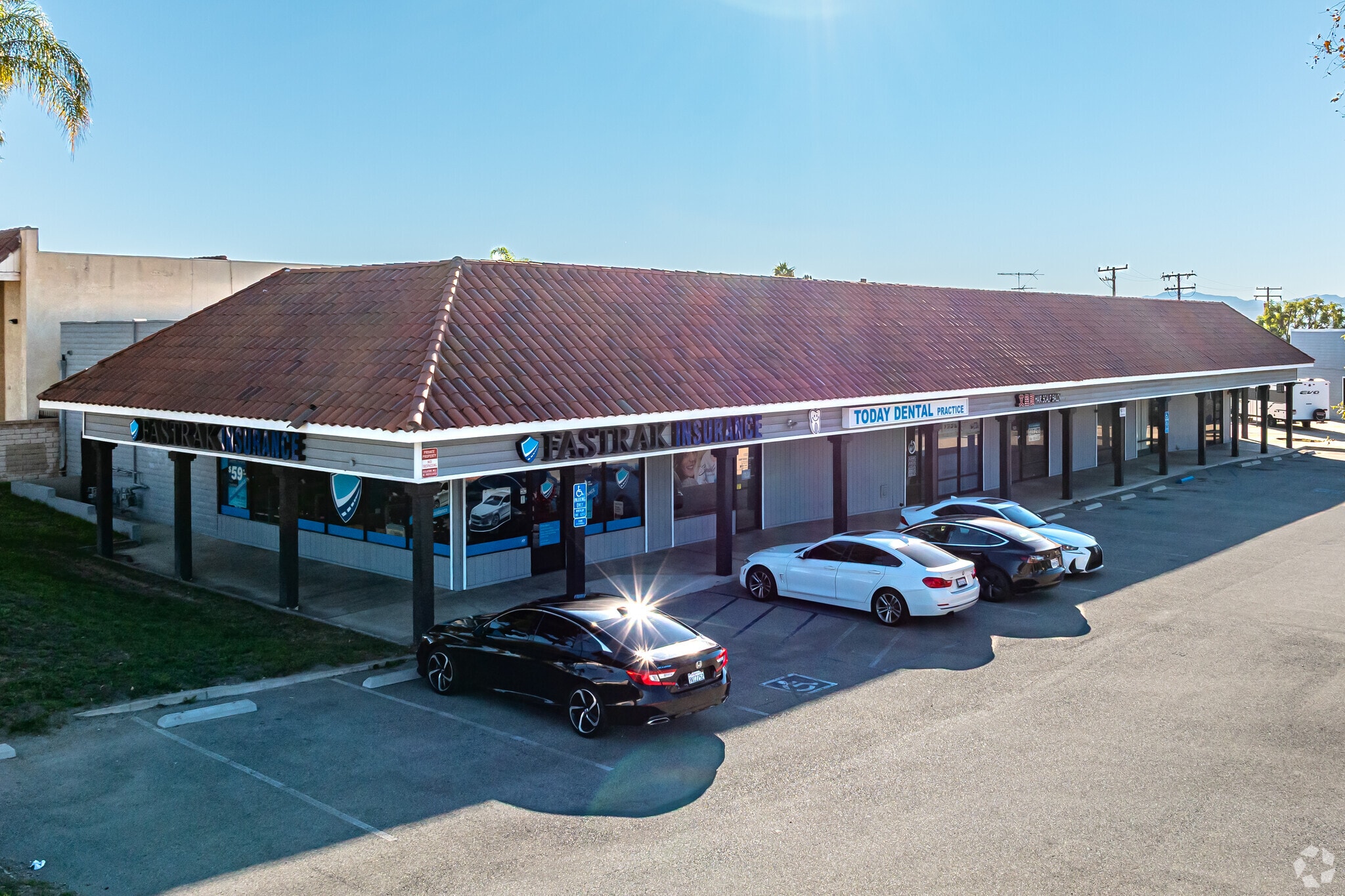5331 Holt Blvd, Montclair, CA for lease Building Photo- Image 1 of 5