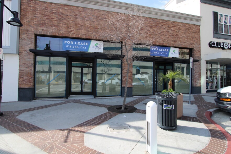 325-327 N Brand Blvd, Glendale, CA for lease - Building Photo - Image 1 of 4