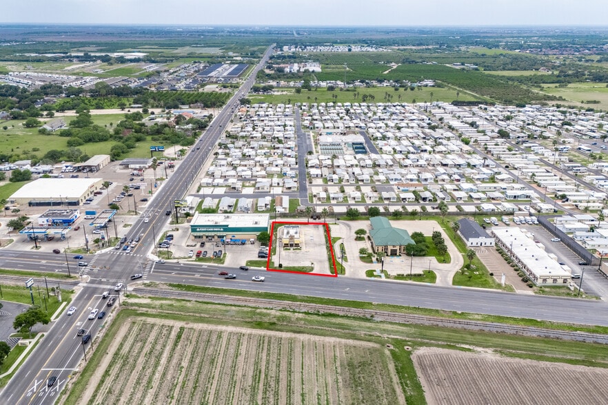 3218 E Business 83, Weslaco, TX for sale - Building Photo - Image 3 of 4