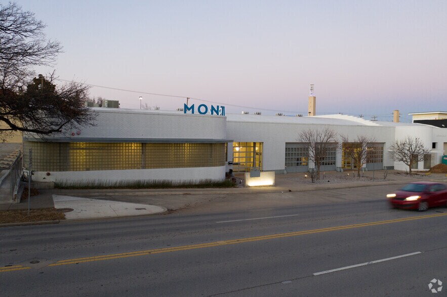 307-309 NW 13th St, Oklahoma City, OK à louer - Photo du bâtiment - Image 2 de 3