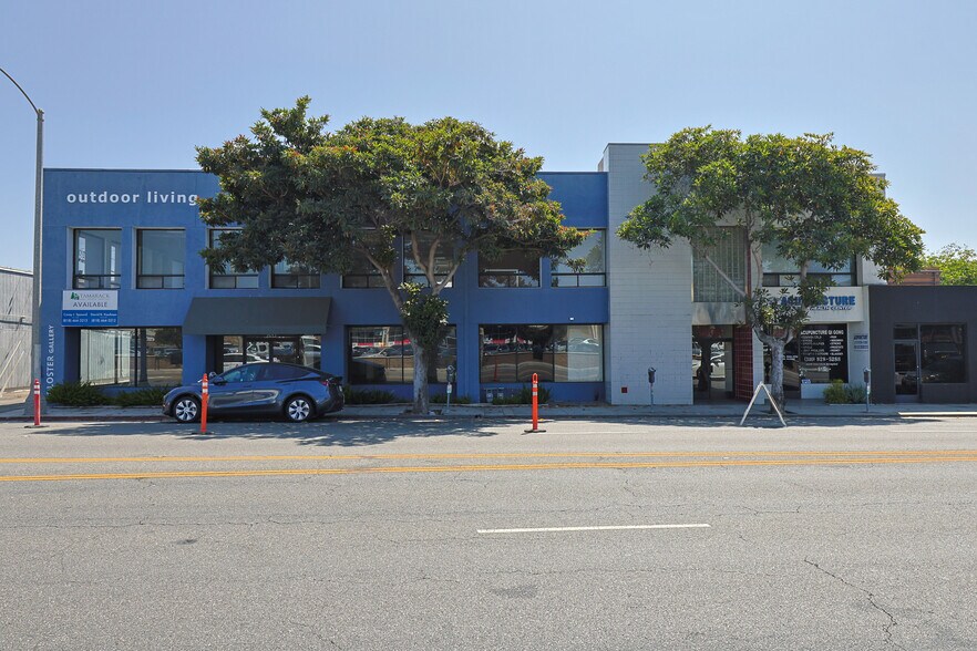 2500-2512 Santa Monica Blvd, Santa Monica, CA à louer - Photo du bâtiment - Image 2 de 17