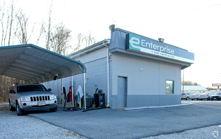 10515 Reisterstown Rd, Owings Mills, MD for sale - Building Photo - Image 2 of 5