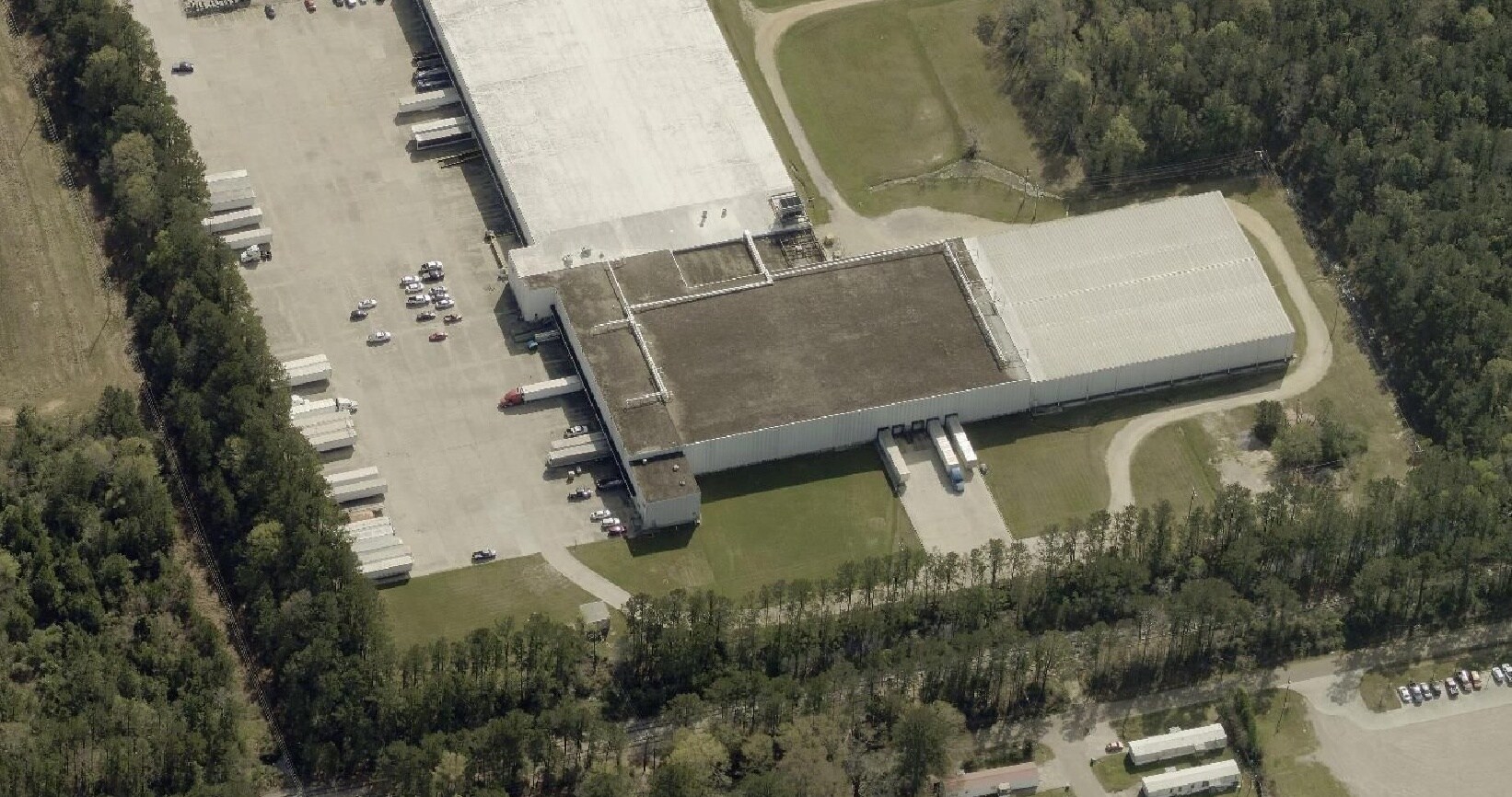 301-511 Pride Dr, Hammond, LA à louer Photo du bâtiment- Image 1 de 5