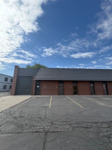 257-263 W 2950 S, Salt Lk, Salt Lake City, UT for lease - Building Photo - Image 1 of 10