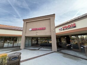 840 The City Dr S, Orange, CA à louer Photo intérieure- Image 1 de 2