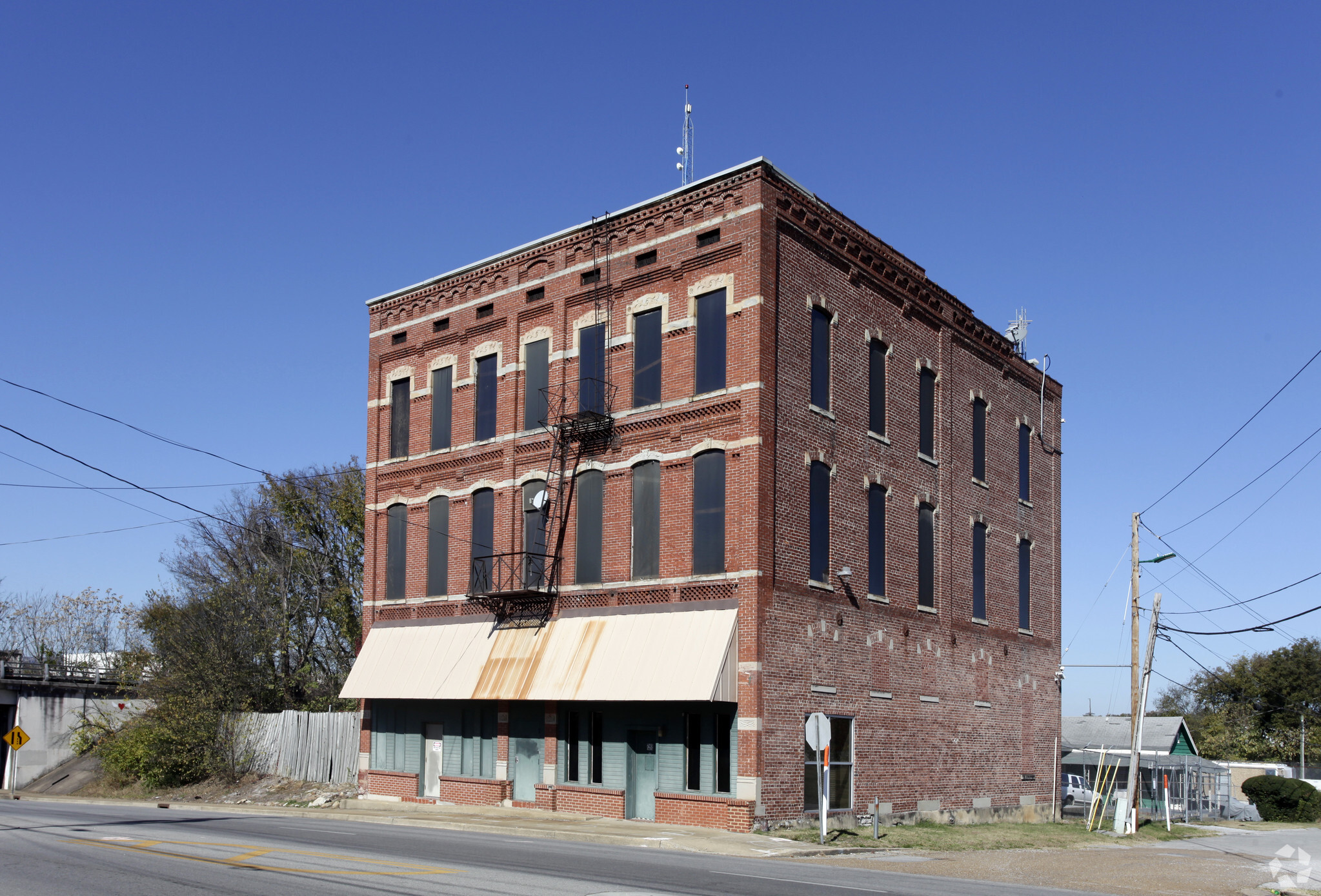 745 E Main St, Chattanooga, TN à vendre Photo principale- Image 1 de 1