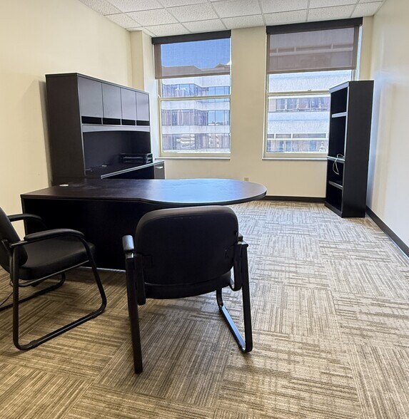 707 N Franklin St, Tampa, FL à vendre - Photo du bâtiment - Image 3 de 42