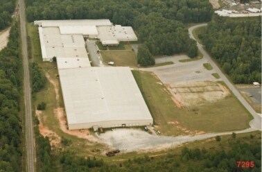 234 Industrial Park Rd, Abbeville, SC à vendre - Photo du bâtiment - Image 2 de 19
