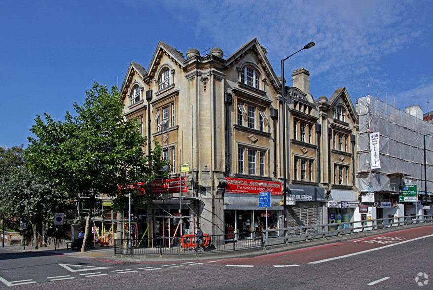 167-167A Finchley Rd, London à vendre - Photo principale - Image 1 de 1