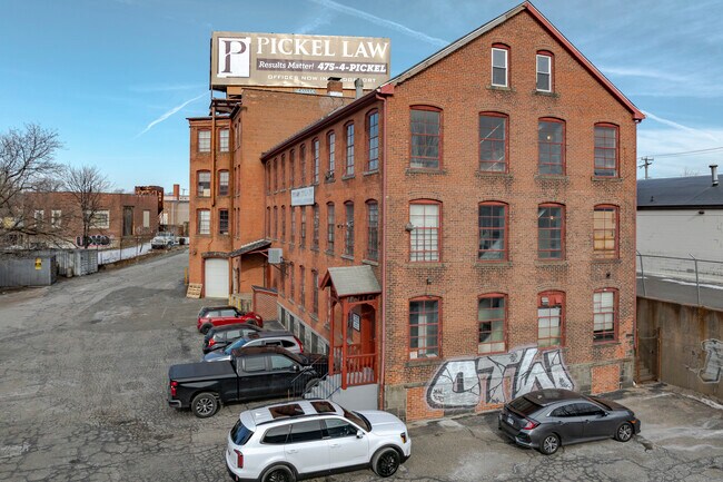 More details for 25 Wells St, Bridgeport, CT - Industrial for Lease