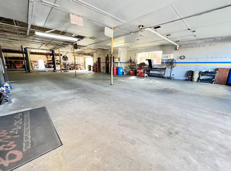 2466 Lafayette St, Fort Myers, FL à louer - Photo intérieure - Image 3 de 7