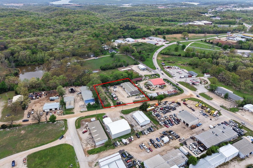 3669 Kaiser Rd, Kaiser, MO for sale - Building Photo - Image 1 of 4