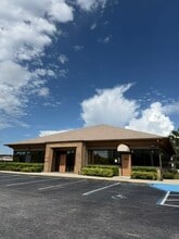 5405-5415 Park St N, Saint Petersburg, FL for lease Interior Photo- Image 2 of 11