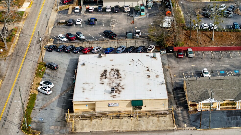 316 N Lewis St, Lagrange, GA à louer - Photo du bâtiment - Image 3 de 13