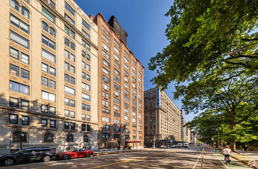 336 Central Park W, New York, NY for sale - Building Photo - Image 3 of 7