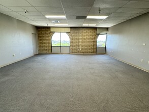 1900 Mariposa Mall, Fresno, CA for lease Interior Photo- Image 1 of 1