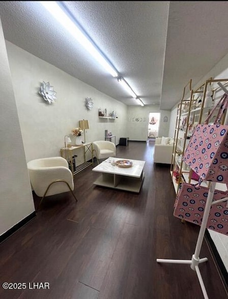 2159 McCulloch Blvd N, Lake Havasu City, AZ for lease - Interior Photo - Image 2 of 8