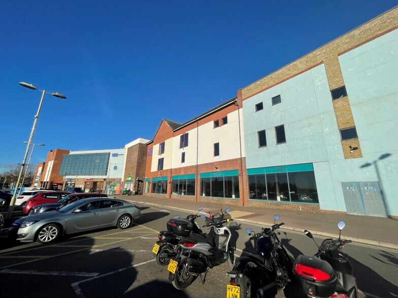 Market Quay, Fareham for lease - Building Photo - Image 1 of 7