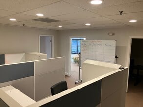 253 Low St, Newburyport, MA for lease Interior Photo- Image 1 of 12