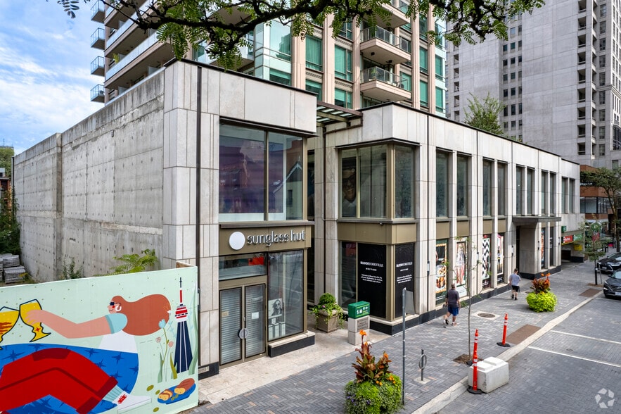 78-100 Yorkville Av, Toronto, ON for sale - Primary Photo - Image 1 of 1