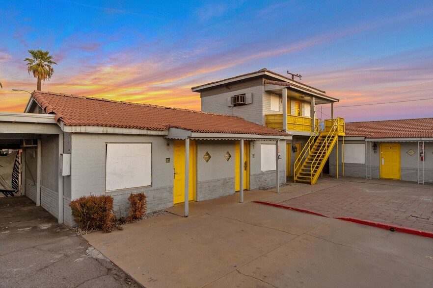 1945 W Van Buren, Phoenix, AZ à vendre - Photo du bâtiment - Image 3 de 23