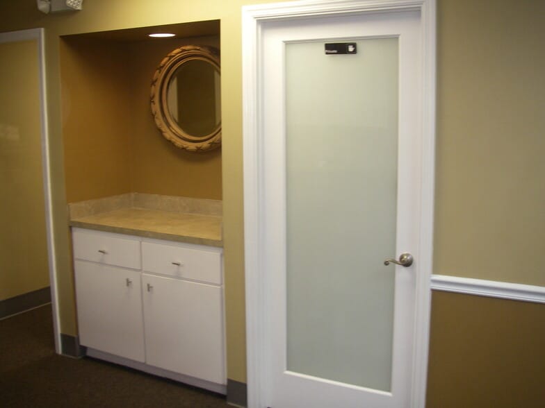 101-113 NE 19th Dr, Okeechobee, FL for lease - Interior Photo - Image 3 of 22
