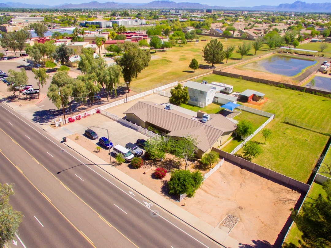 1355 N Greenfield Rd, Gilbert, AZ à vendre Photo principale- Image 1 de 1