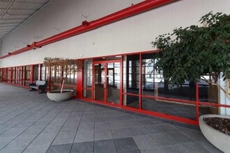 10101 Market St, Rothschild, WI à louer Photo intérieure- Image 2 de 4