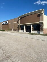 Highway 54 & Osage Beach Pky, Lake Ozark, MO for lease Building Photo- Image 1 of 4