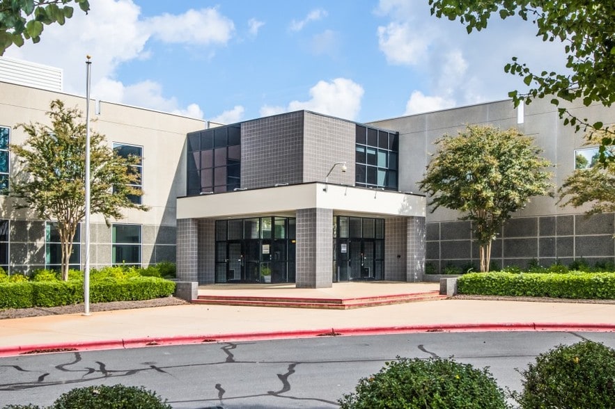 1800 Overview Dr, Rock Hill, SC for lease - Building Photo - Image 3 of 19