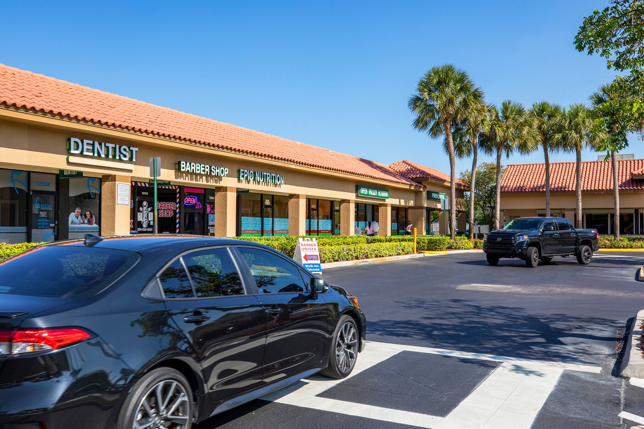 12520 Pines Blvd, Pembroke Pines, FL for lease Building Photo- Image 1 of 16
