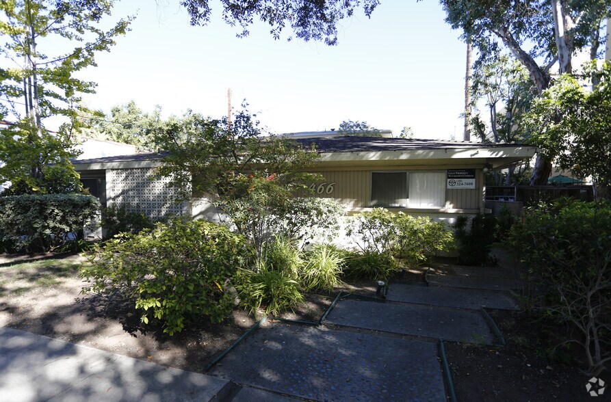 466 S Euclid Ave, Pasadena, CA à vendre - Photo du bâtiment - Image 3 de 3