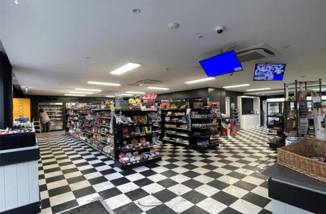 61-73 Victoria Ave, Southend On Sea, ESS SS2 6EB - Unit 2 -  - Interior Photo - Image 1 of 1