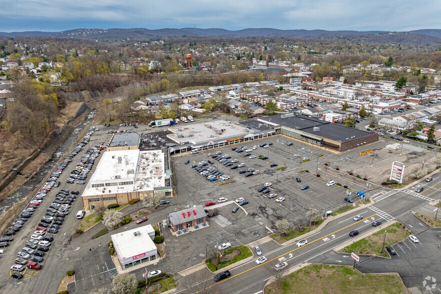 45 S Route 9W, West Haverstraw, NY for lease - Aerial - Image 1 of 45