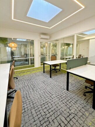 More details for 40 Rue Sébastien Mercier, Paris - Office for Lease