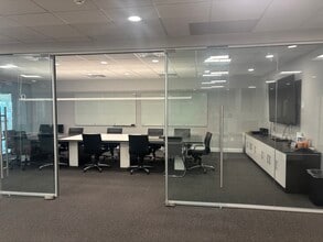 740 Broad St, Shrewsbury, NJ for lease Interior Photo- Image 2 of 4